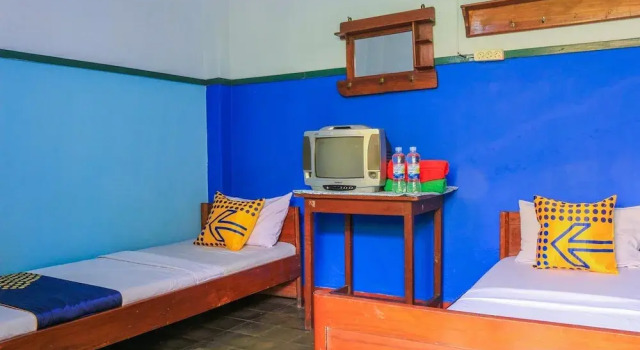 Camera Economy OYO Life 1708 Hotel Budi Famili 1 Syariah