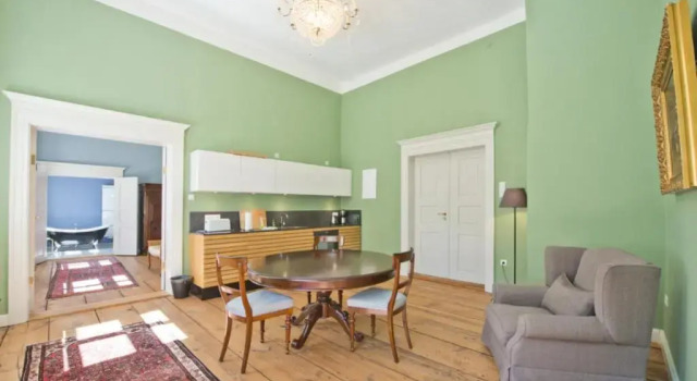Schloss Retzow Apartments, Book Apartment Rechlin Müritz