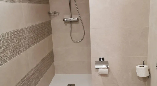 Одноместный номер Comfort с балконом Petit Palau