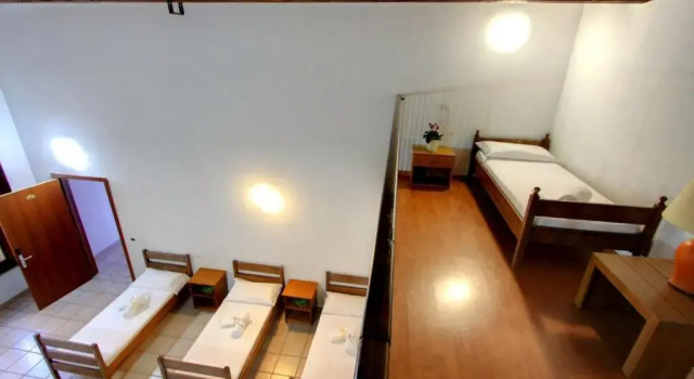 Четырёхместный номер Standard Hostel Marina