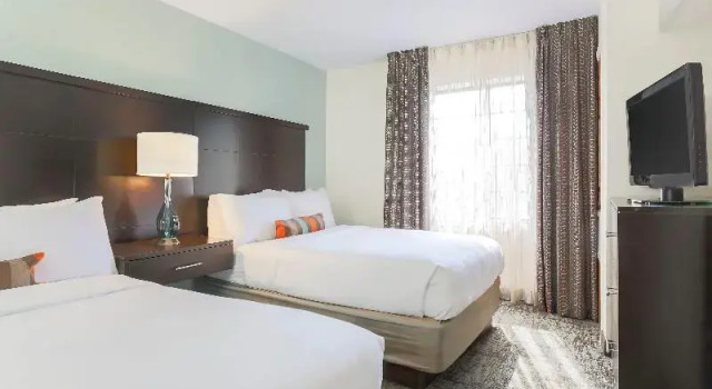 Номер Standard Staybridge Suites Columbus-Dublin by IHG