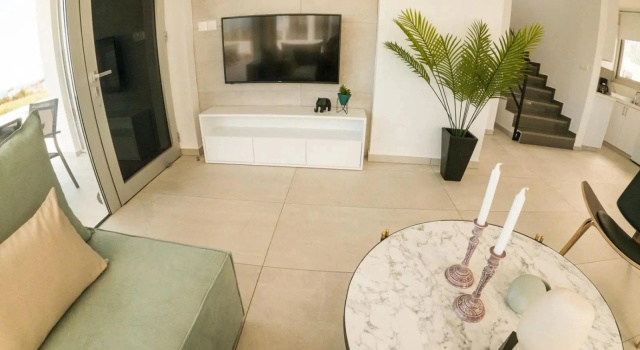 Imperial Jade Villas Gold Emerging Villas 3, Забронировать Отель Отели Протарас 4 звезды, 4*