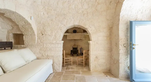 2410 Tenuta dei Fragni by Perle di Puglia