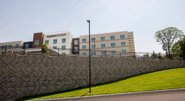 Fairfield Inn & Suites Philadelphia Broomall/Newtown Square, Book Hotel Newtown Square Philadelphia Metropolitan Area
