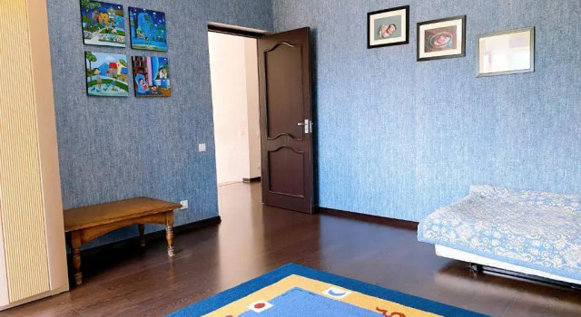 Adorable 3 bedroom home next to the beach, Reserva ahora Hotel Kara-Oy Provincia de Ysyk-Kol