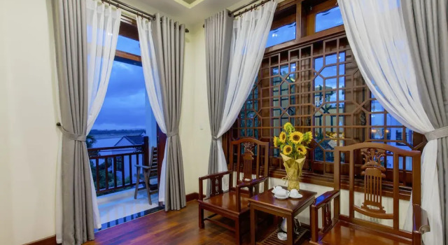 Семейный номер Standard с видом на бассейн Green Hill Villa