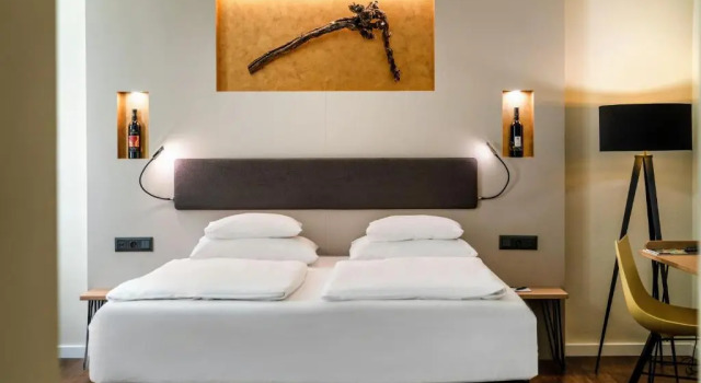 Семейный номер Standard Hotel Rathaus - Wein & Design