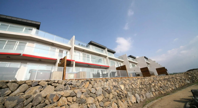 Hi Class Jeju