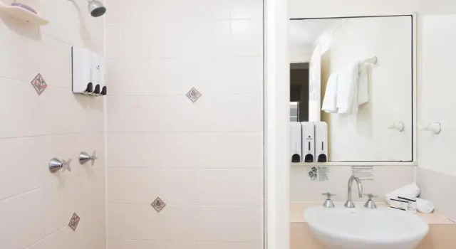 Номер Standard с балконом Park Regis Anchorage