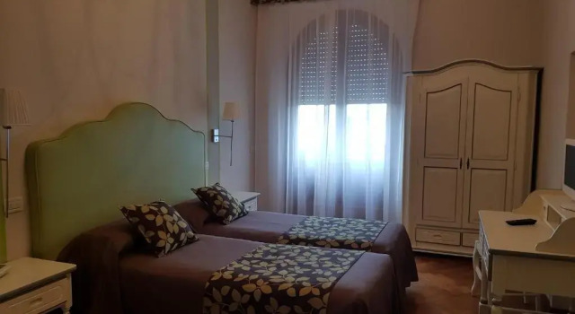 Hotel Bellevue, Забронировать Отель Отели в центре Гардоне Ривьеры, в центре