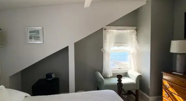 Двухместный номер Standard oceanfront By The Sea Guests Bed & Breakfast and Suites