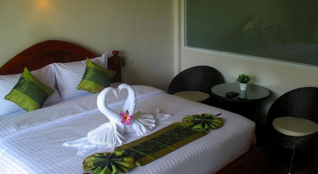 Hongte Khaolak Resort, Забронировать Курортный отель Банг-Нянг-Бич Кхаулак, рядом с пляж Банг Нианг