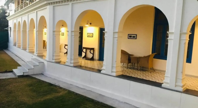 Pine Retreat, Rezervovat Hotel Hotely v Mussoorie s parkováním, Parkování