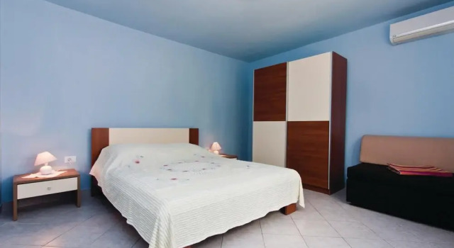 Nice Home in Pula With Wifi and 4 Bedrooms, Забронировать Отель Отели Пула 3 звезды, рядом с Pula Castle Kastel, 3*
