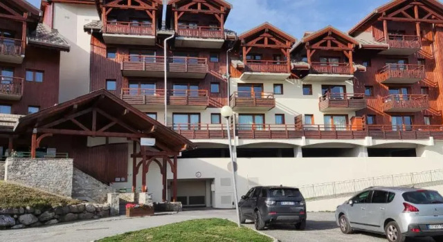 Residence la Dame Blanche, Забронировать Апартаменты/квартира Отели Пюи-Сен-Венсан с бассейном, рядом с TSD6 des Prés, Бассейн
