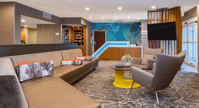 SpringHill Suites Orlando Altamonte Springs/Maitland, Varaa Hotelli Hotellit North Orlando aamiaisella, Aamiainen