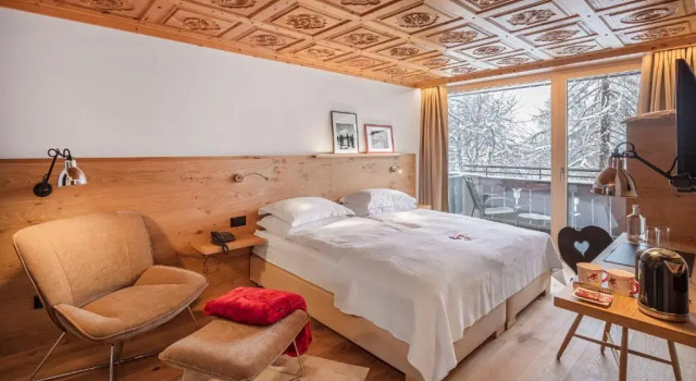 Двухместный номер Deluxe Swiss Alpine Hotel Allalin
