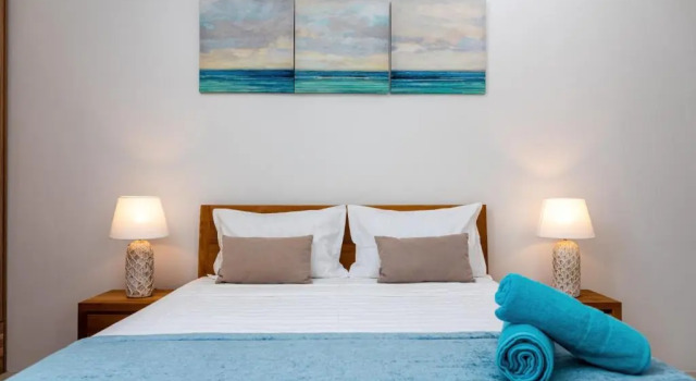 West Wood Holiday Apartment, C6 - Flic en Flac with pool at a quiet location, beautifully decorated and close to the beach, Boek Appartement Hotels in Mauritius West Coast met ontbijt, Ontbijt