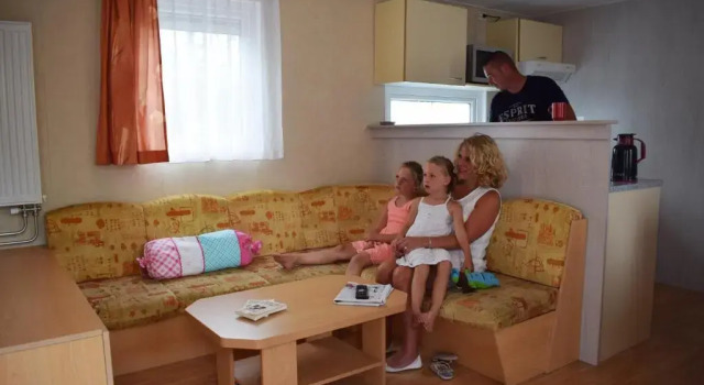 Кровать в общем номере Camping Scheldeoord