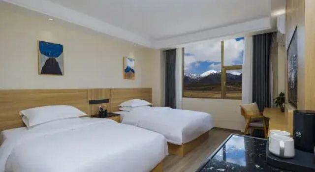 Люкс Deluxe Songpan Tingkai Hotel (Chuanzhusi Store)