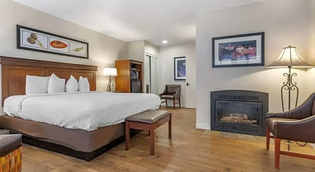 Двухместный люкс Best Western Rose Garden Inn