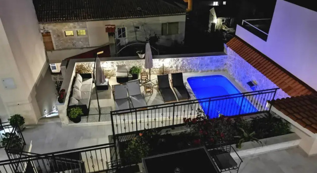 Номер Standard Apartments Ante - Hvar center, pool
