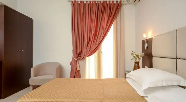 Двухместный номер Economy с балконом Aeolis Boutique Hotel