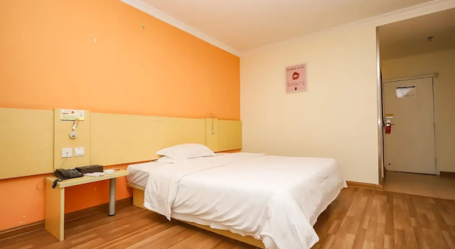 Номер Deluxe YuanMan Hotel
