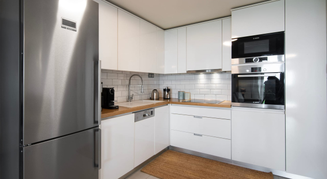 Люкс Luxury L and M Property Management