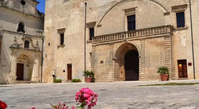Trullo Delle Ginestre Private Pool, Book Villa Sommerhuse i Murgia, Hytte