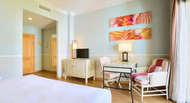 Двухместный номер Premium Hotel Castellar-Adults Only