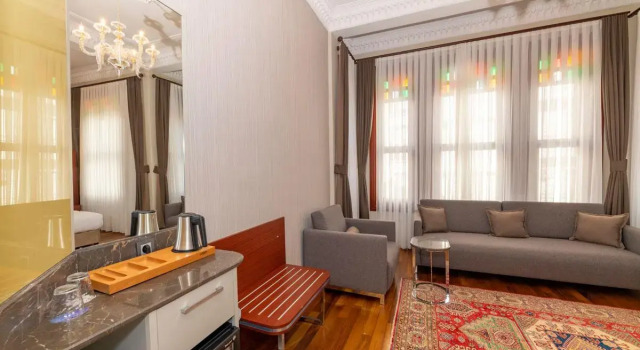 Полулюкс Blue Gilroy Hotel