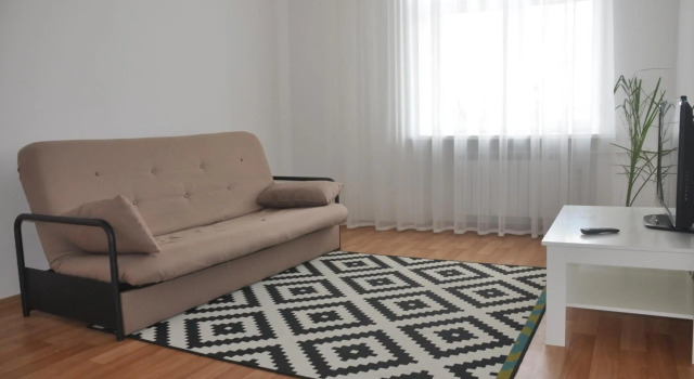 Apartments Theatre Shepkina 2 room, Varaa Huoneisto Sumy 