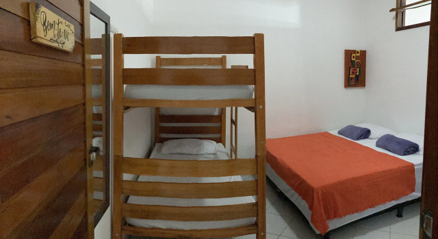 Villa Nevada Hostel, Забронировать Хостел Отели в центре Бананейрас с завтраком, отели в центре Бананейрас с завтраком