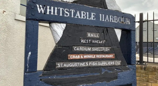 59a Whitstable - 1 Bedroom Flat, Balcony & Parking