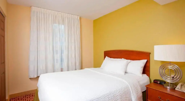 Двухместный люкс c 1 комнатой MainStay Suites Bloomington near University