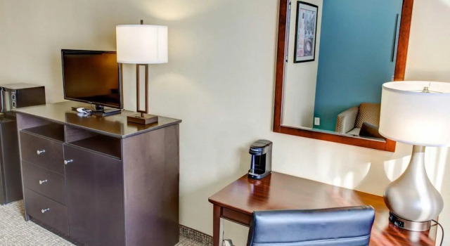 Люкс c 1 комнатой Comfort Inn Lake Charles