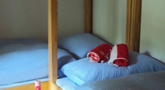 MOUNTAIN HOTEL Osteria di MONTAGNA La Peonia Monte Generoso, Buchen Sie Hotel Mendrisio Kanton Tessin