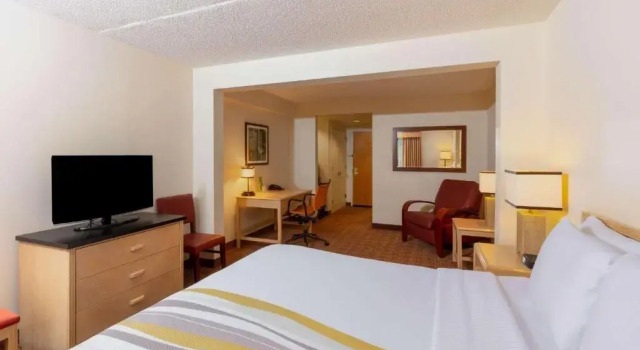 Номер Standard La Quinta by Wyndham Garden City