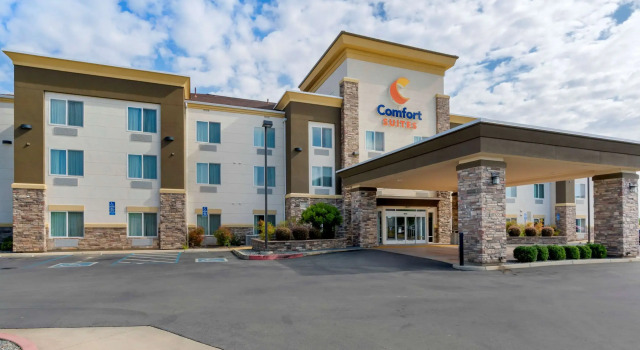 Comfort Suites Redding - Shasta Lake, Đặt Khách sạn Khách sạn ở Redding có hồ bơi, Hồ bơi