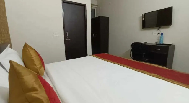 Номер Deluxe Hotel CityMax Inn