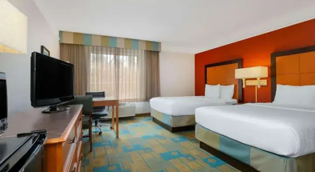 La Quinta Inn & Suites by Wyndham Lakeland West