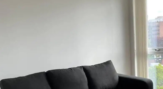 Modern 1-bed Apt, Sleeps 2 in Birmingham, Varaa Huoneisto Birmingham West Midlands