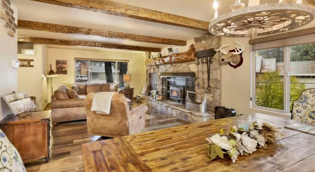 Eagle Point Lodge #2080 by Big Bear Vacations, Rezerwuj Dom wakacyjny Big Bear Lake Stany Zjednoczone