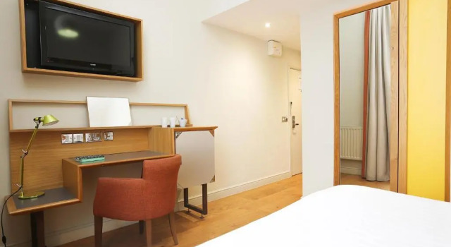 Двухместный номер Standard Cairn Hotel & Apartments