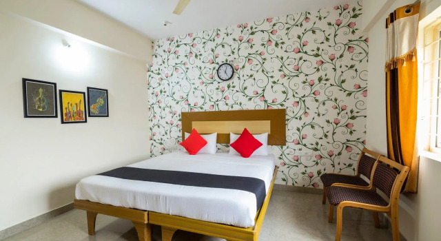 Capital O 13787 SPF Palace, Rezervovat Hotel Hotely v Bangalore s parkováním, Parkování