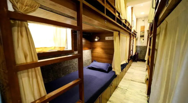 Кровать в общем номере MAPLE THE HUBZ-Hostel