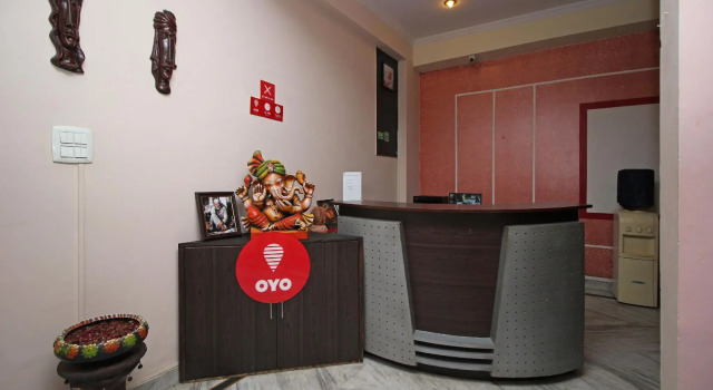 OYO 65771 New Era Residency, Забронировать Отель Отели Гургаон с бассейном, рядом с Whirlpool of India Ltd, Бассейн
