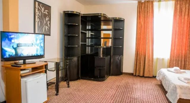 Hotel Darina, Varaa Hotelli Târgu-Mureş 