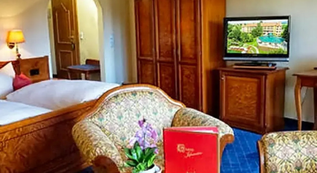 Parkschlössl zu Thyrnau, Rezervasyon Otel Thyrnau Bavarian Forest